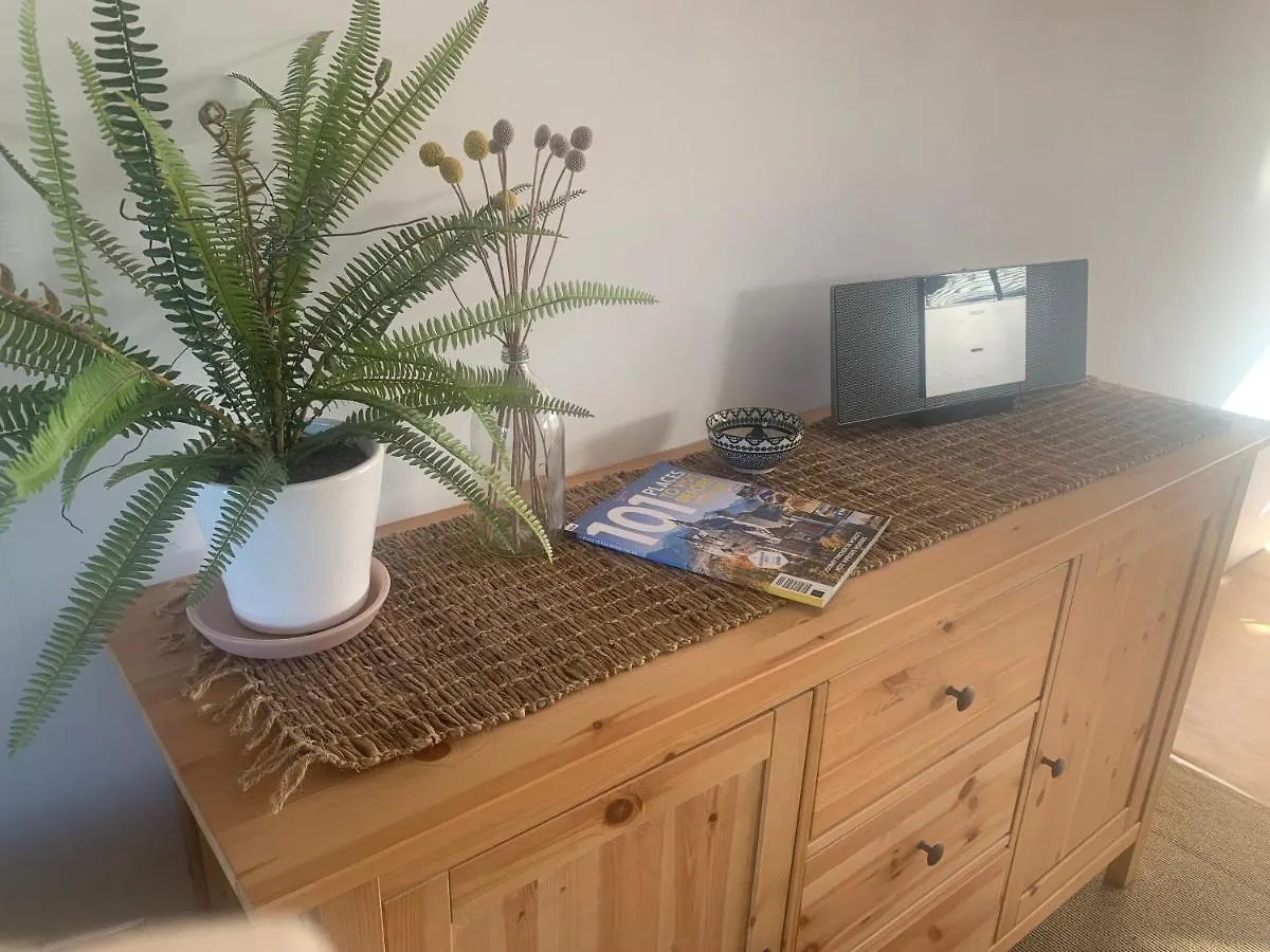 Apartamento 2 By The Beach, Sunny Stylish Beach Side Unit Hobart