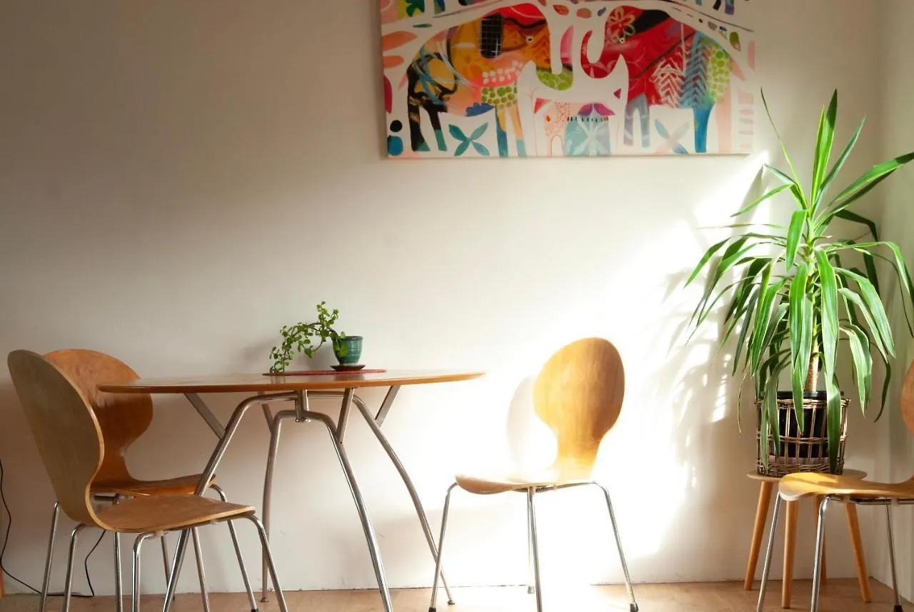 Apartamento 2 By The Beach, Sunny Stylish Beach Side Unit Hobart Australia